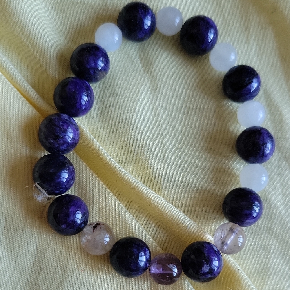 💗Pre-loved Charoite, Amesythe And Quartz Gemstone Bracelet
